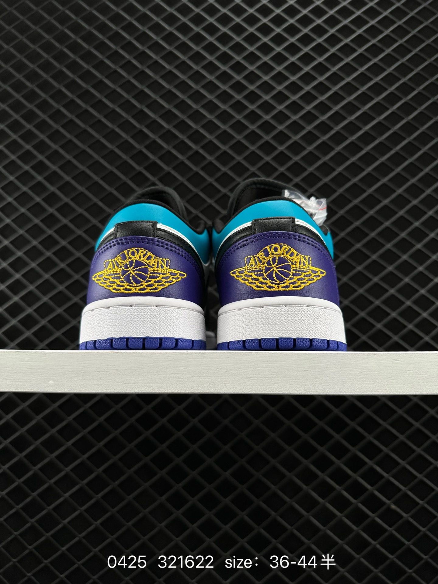 Air Jordan 1 Low AJ1